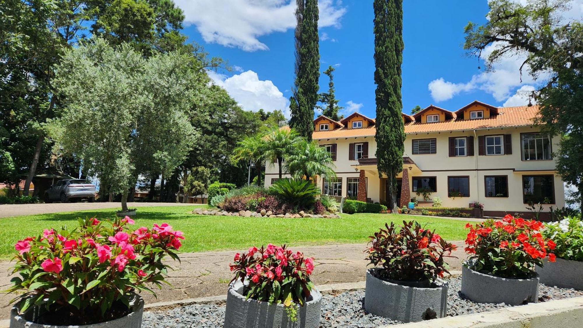 Hotel Filadélfia Hospedagens e Eventos São Bento do Sul Esterno foto