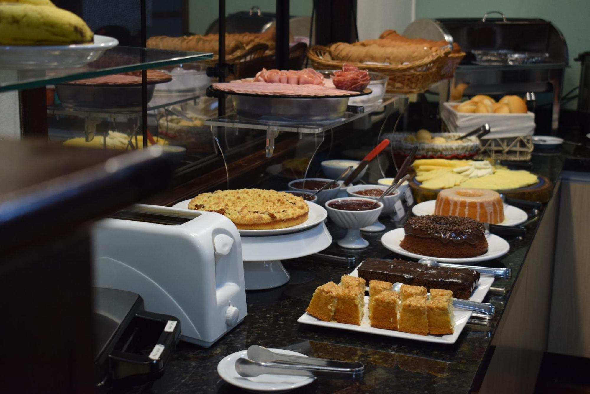 Hotel Filadélfia Hospedagens e Eventos São Bento do Sul Esterno foto